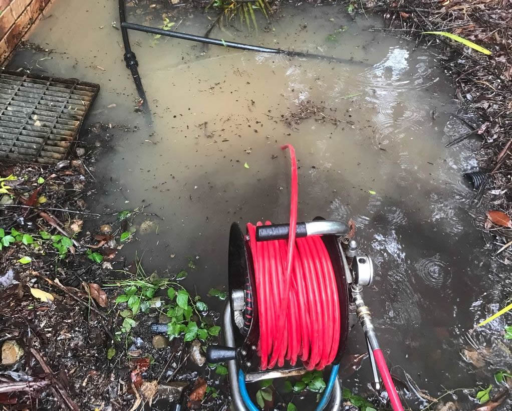 blocked drain clearing melbourne